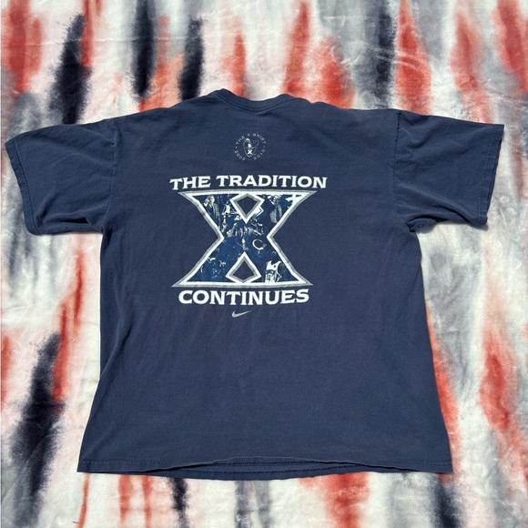 Vintage Team Nike Xavier Nation Tshirt Men Size Large - Picture 3 of 3